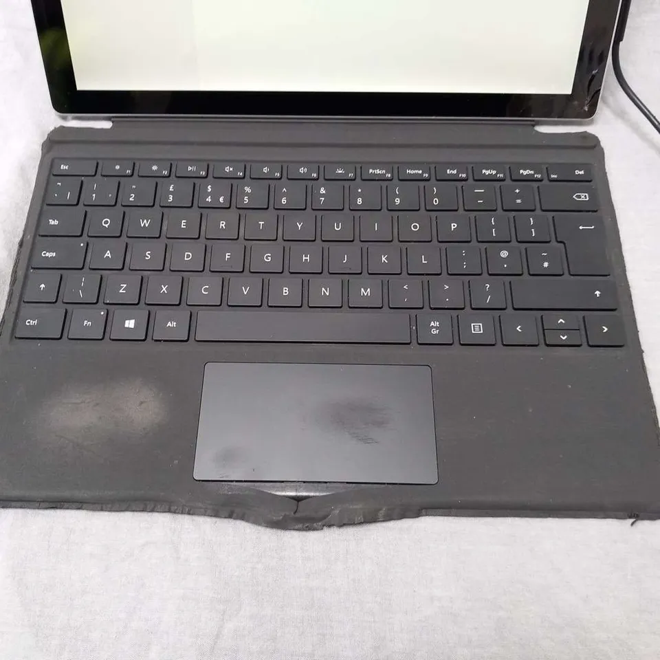 MICROSOFT SURFACE PRO 256GB