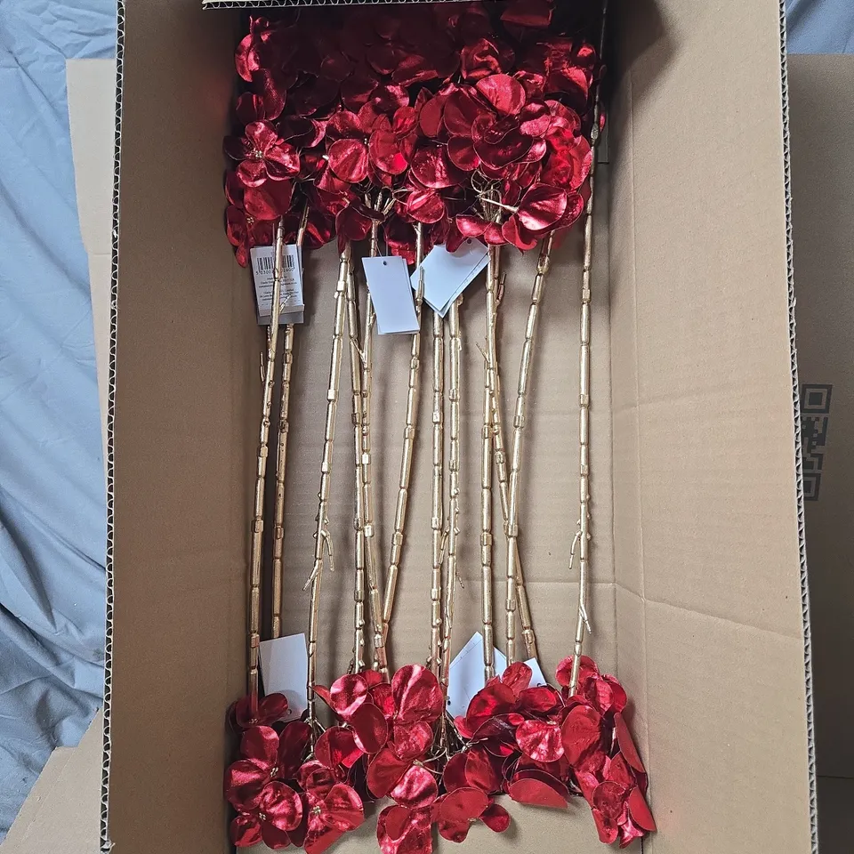 BOX OF APPROXIMATELY 11 X GISELA GRAHAM RED FLOWER DECORATIONS 