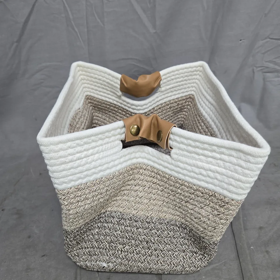 BOX OF APPROXIMATELY 20 WOVEN STORAGE BASKETS WITH SIDE HANDLES CREAM/BROWN
