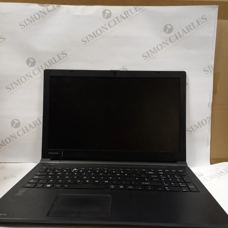 TOSHIBA SATELLITE PRO R50-B LAPTOP IN BLACK
