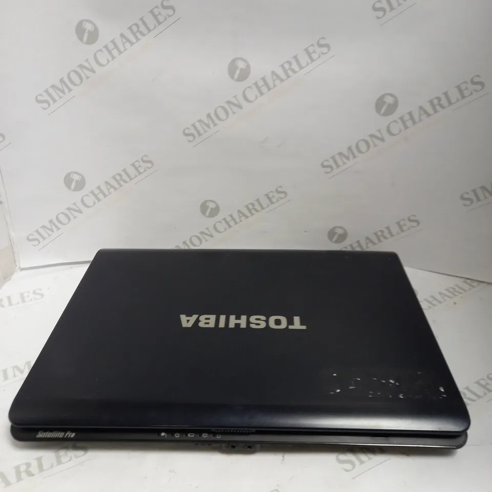 TOSHIBA SATELLITE PRO A200 LAPTOP
