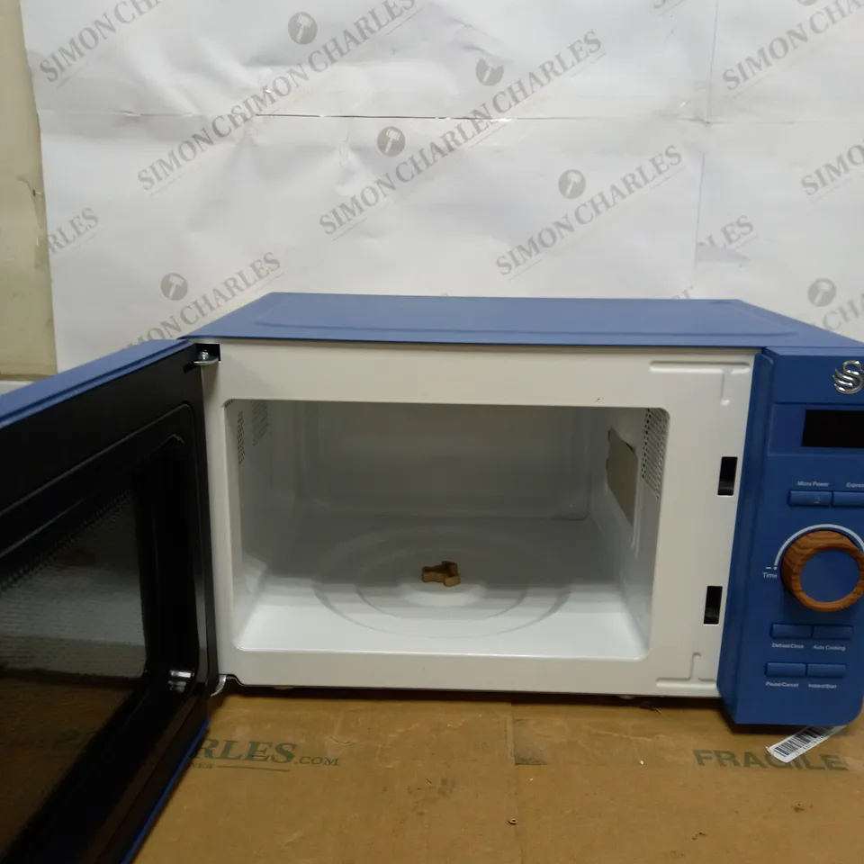 SWAN 20L NORDIC DIGITAL MICROWAVE