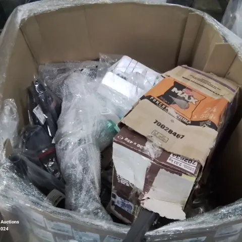 PALLET OF APPROXIMATELY 15 UNPROCESSED RAW RETURN HOUSEHOLD AND ELECTRICAL GOODS TO INCLUDE;