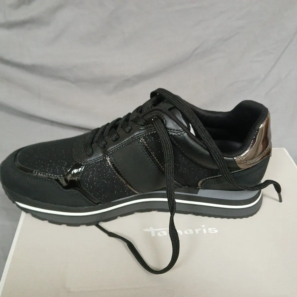 BOXED TAMARIS BLACK COMBO WOMEN'S TRAINERS – UK 8 (EU 41)