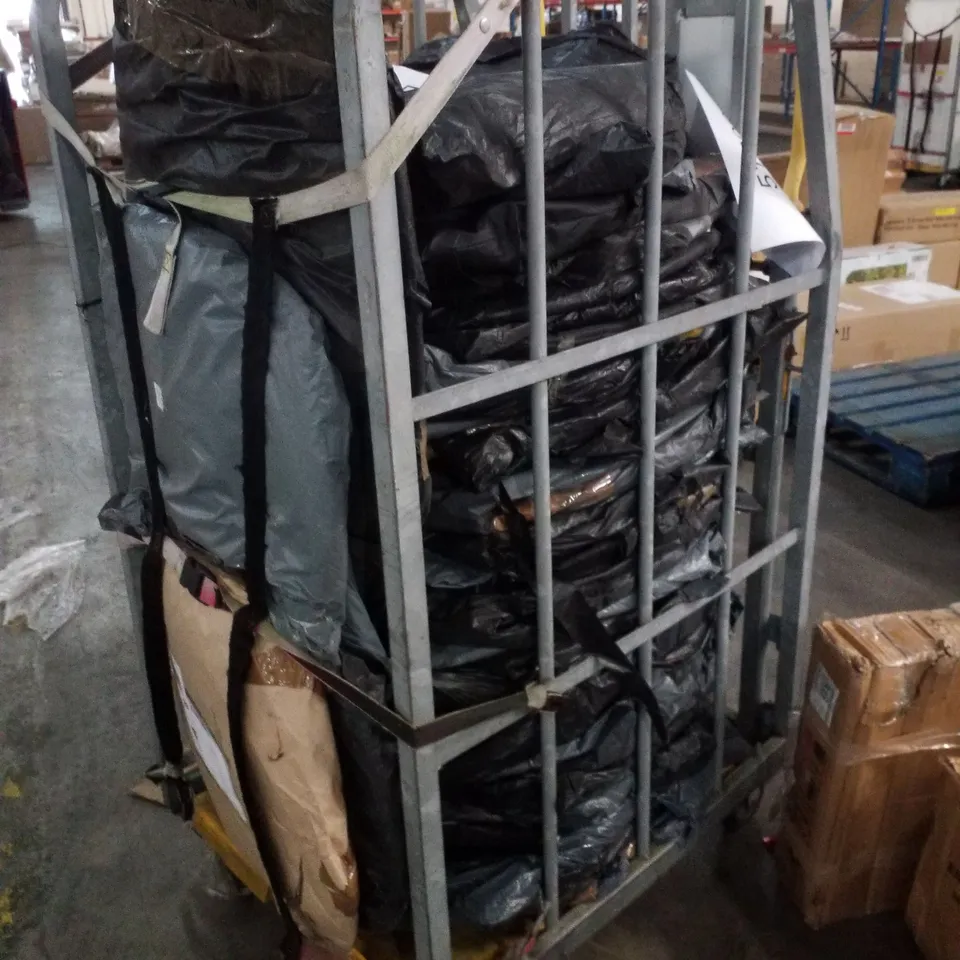 CAGE CONTAINING LARGE QUANTITY OF POP UP PRIVACY TENTS
