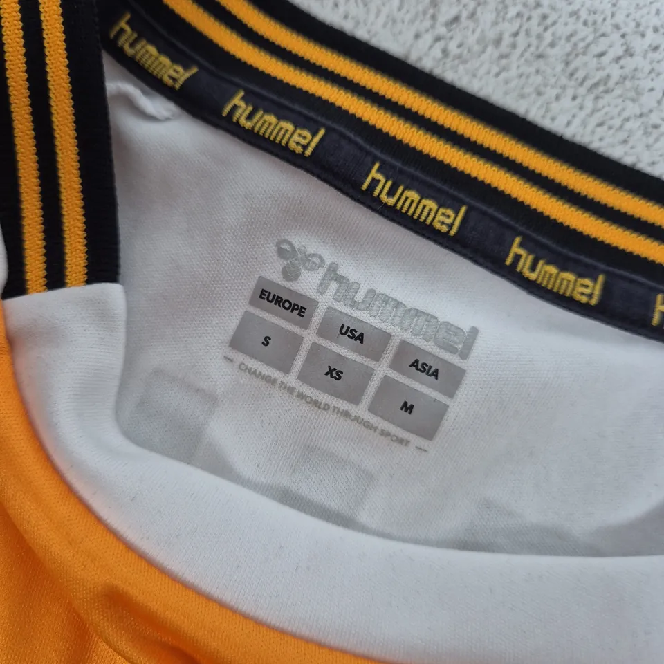 CAMBRIDGE UNITED FC FOOTBALL SHIRT – EUROPE S