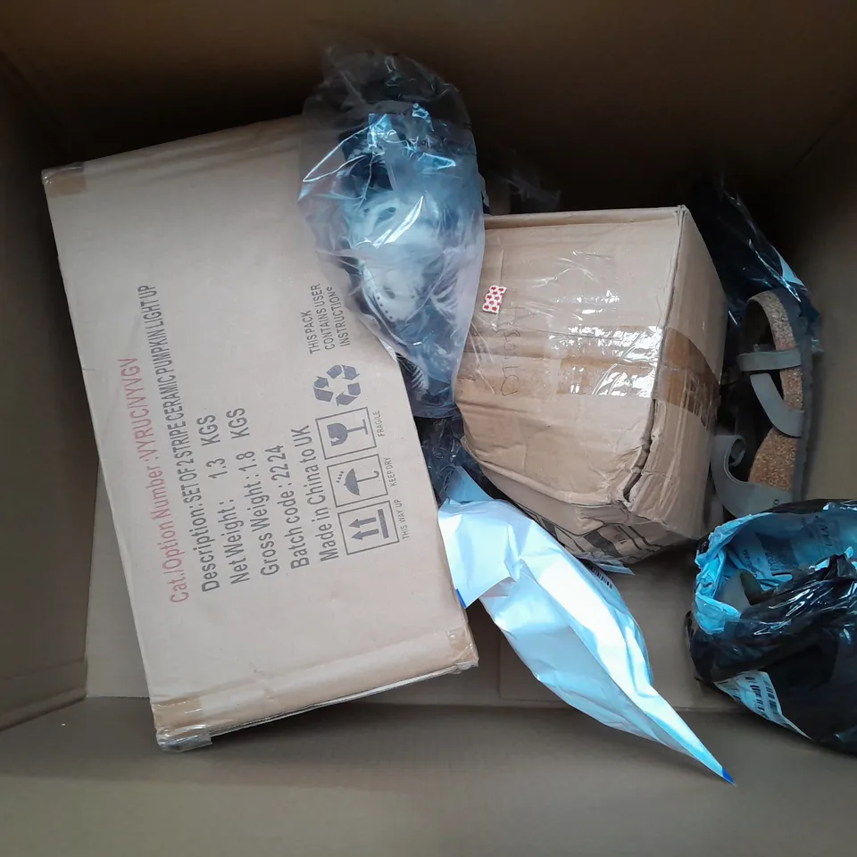 APPROXIMTELY 5 ASSORTE ITEMS TO INCLUDE DRESS, SANDALS, TP-LINK P100 SMART SOCKET, ETC