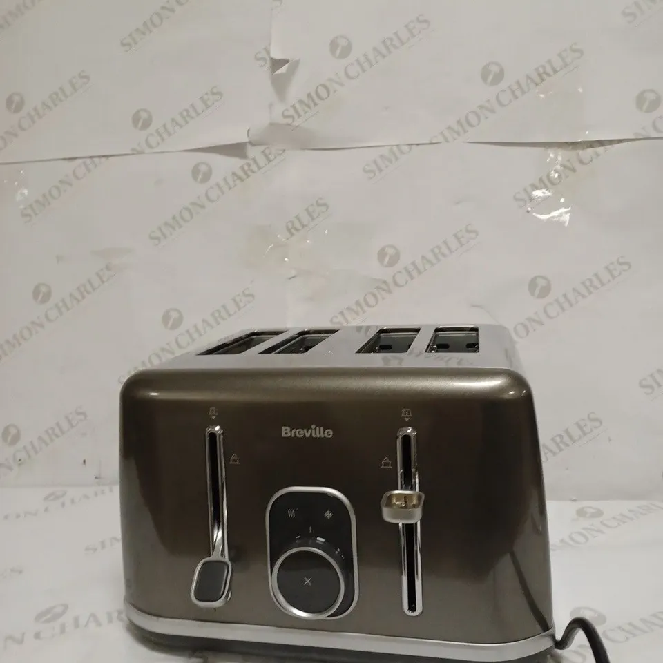 BREVILLE AURA 4-SLICE TOASTER
