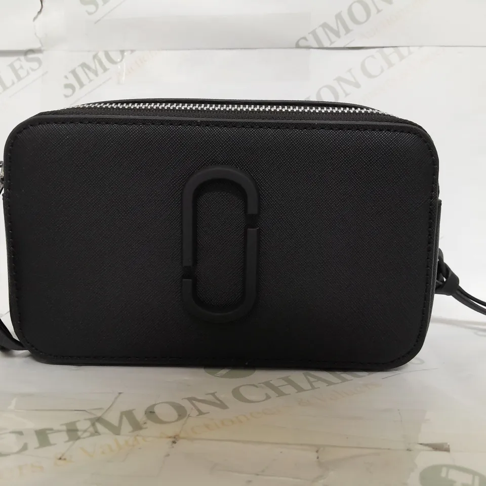 BOXED MARC JACOBS CLUTCH OVER THE SHOULDER BAG 