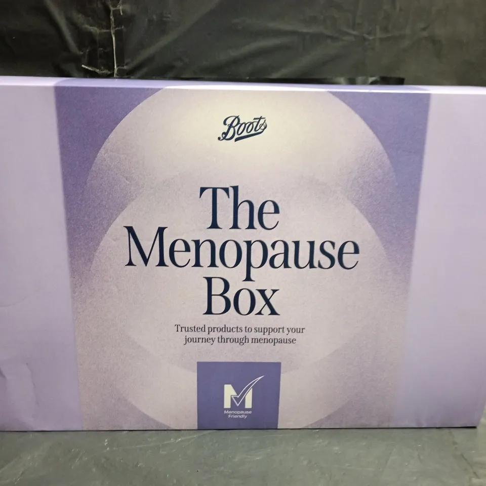 BOOTS THE MENOPAUSE BOX – MENOPAUSE SUPPORT BOX