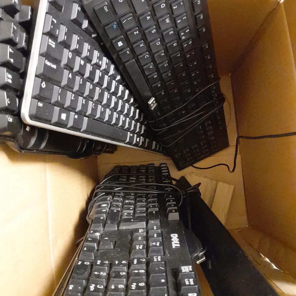 BOX OF 5 ASSORTED DELL USB KEYBOARDS  