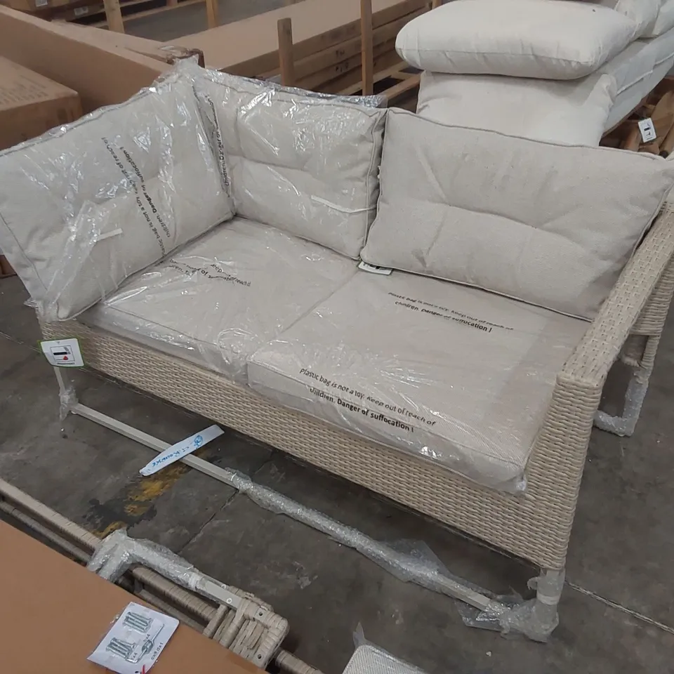 OUTDOOR GARDEN RATTAN SOFA SET - BEIGE 