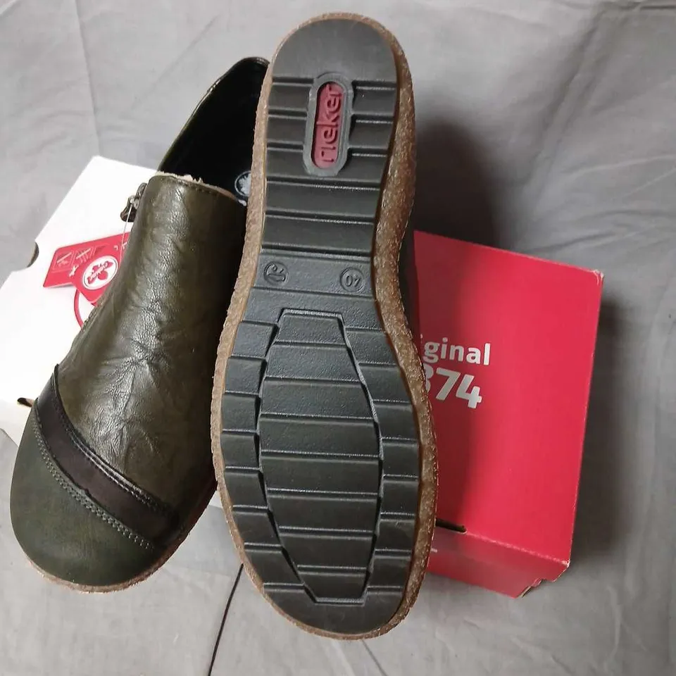 RIEKER GREEN/OLIVE LEATHER SLIP-ON SHOES – MEN'S, SIZE 40
