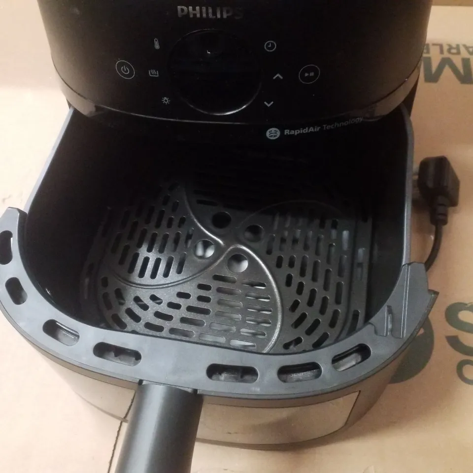 BOXED PHILIPS 2000 SERIES NA230/09 AIR FRYER - BLACK