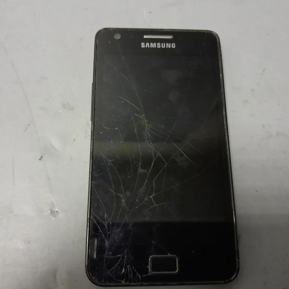 SAMSUNG SMARTPHONE - MODEL UNSPECIFIED