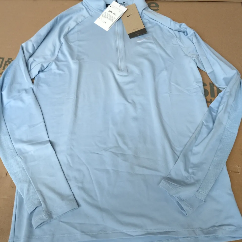 NIKE RUNNING STRIDE QUARTER ZIP IN LIGHT BLUE - SMALL