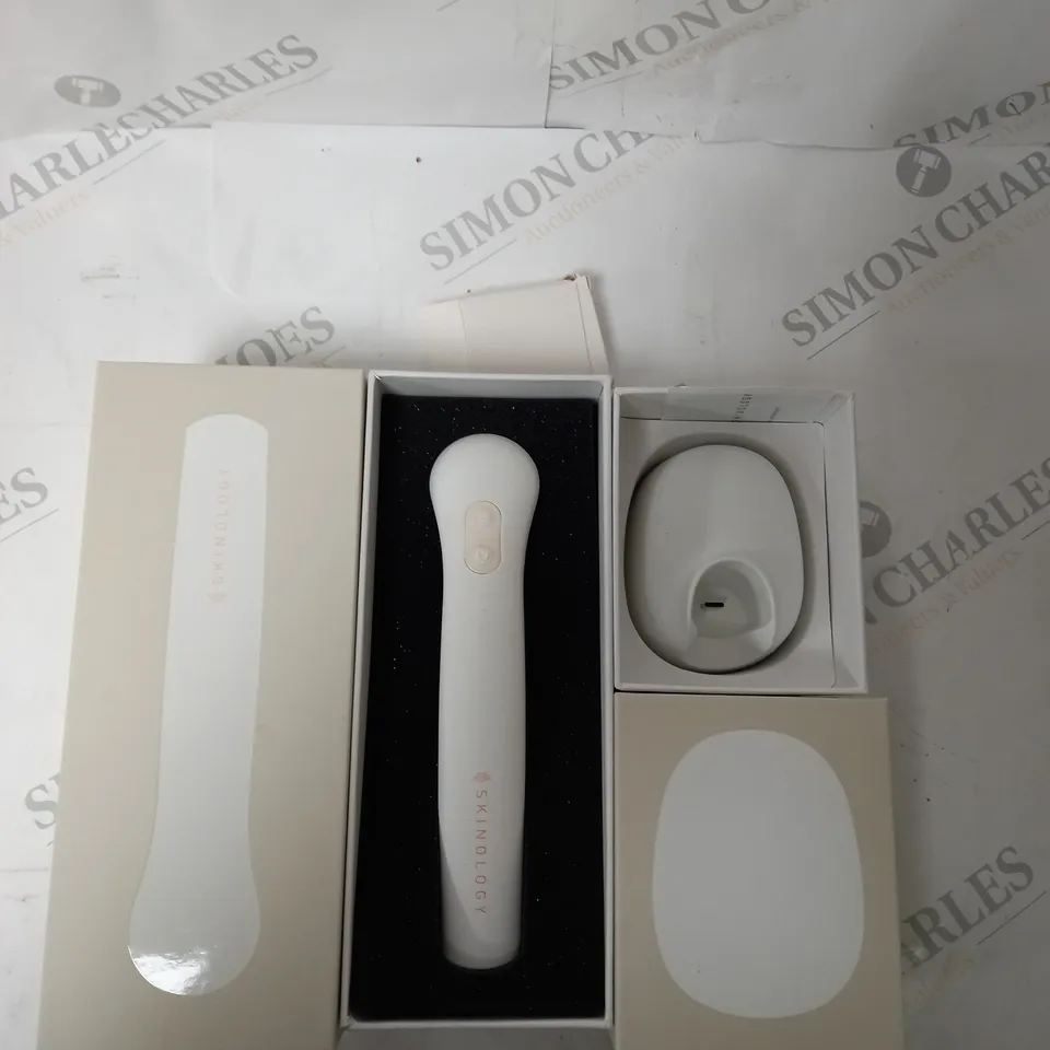 BOXED SKINOGLY SK3DAS
