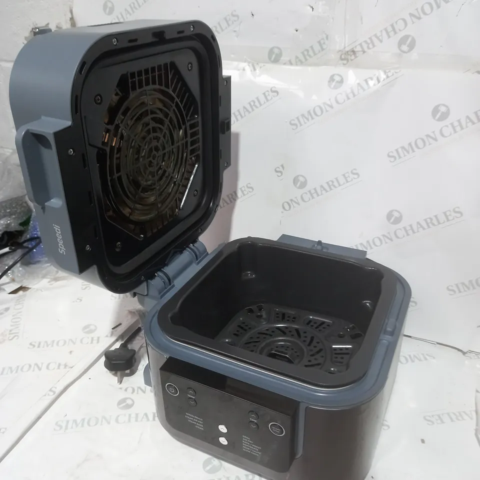 BOXED NINJA SPEEDI 10-IN-1 5.7L RAPID-COOKER & AIR FRYER ON400UK