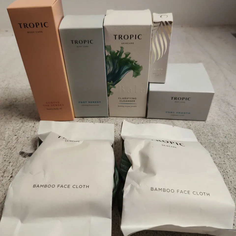 APPROX 6 ASSORTED TROPIC PRODUCTS TO INCLUDE BODY OIL, CLEANSER, FACE CLOTH, ETC