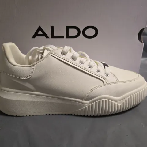 BOXED ALDO KYLIAN 110 TRAINERS IN WHITE - UK 8