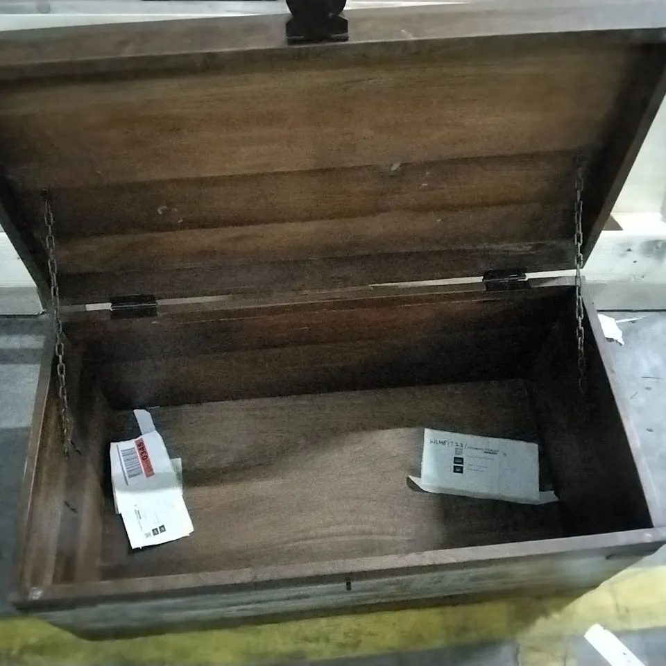 BRUNING OLD PAINTED TEAK TRUNK