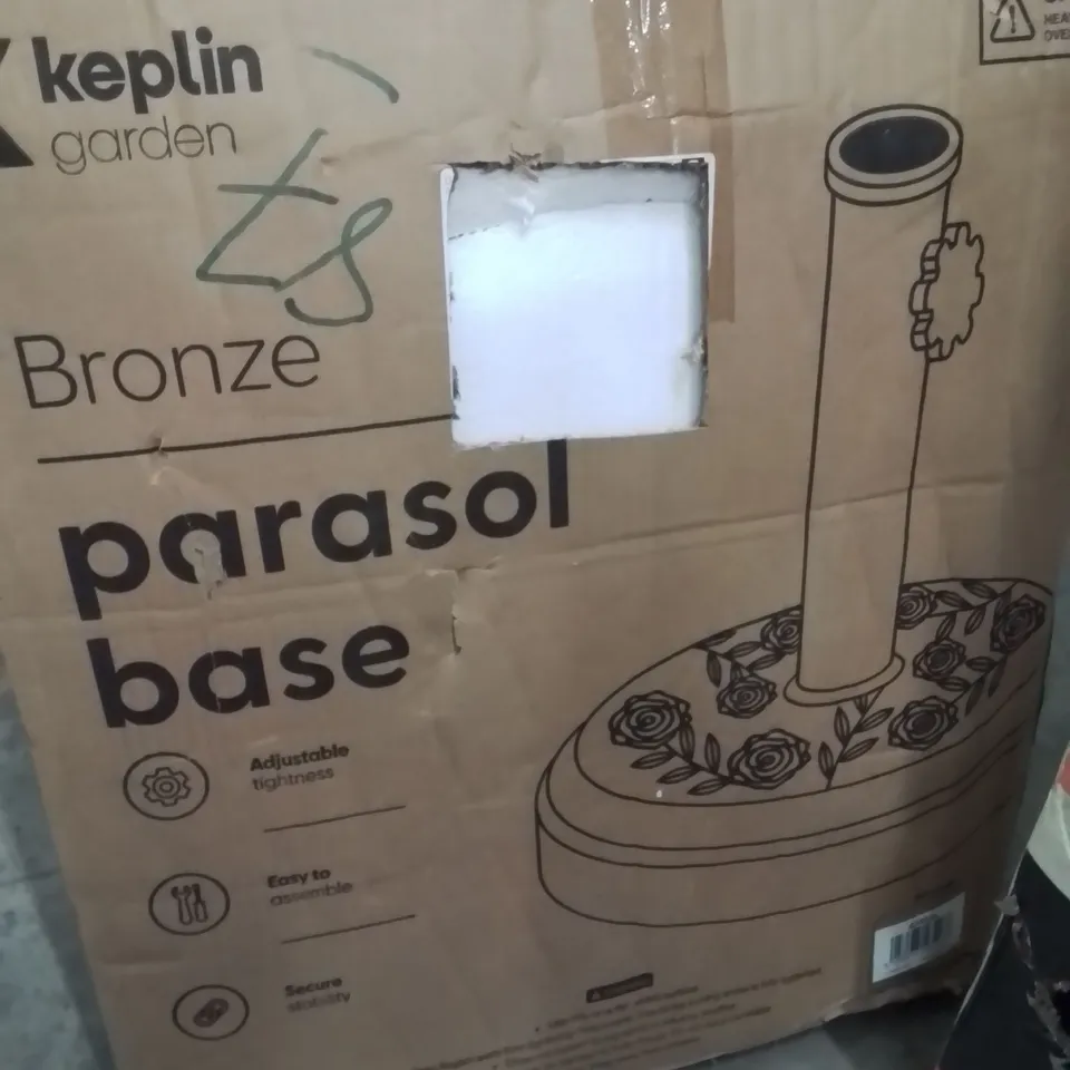 BOXED KEPLIN BRONZE PARASOL BASE
