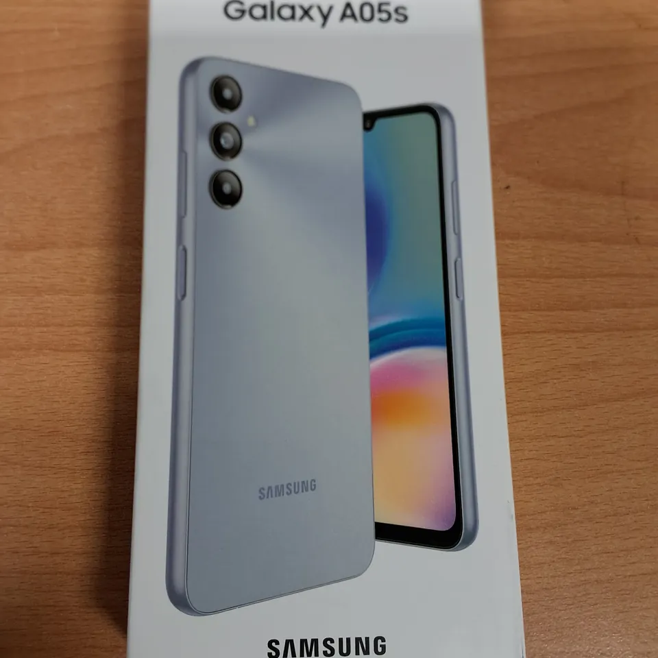 BOXED SAMSUNG GALAXY A05S 4GB/64GB IN SILVER - SM-A057F