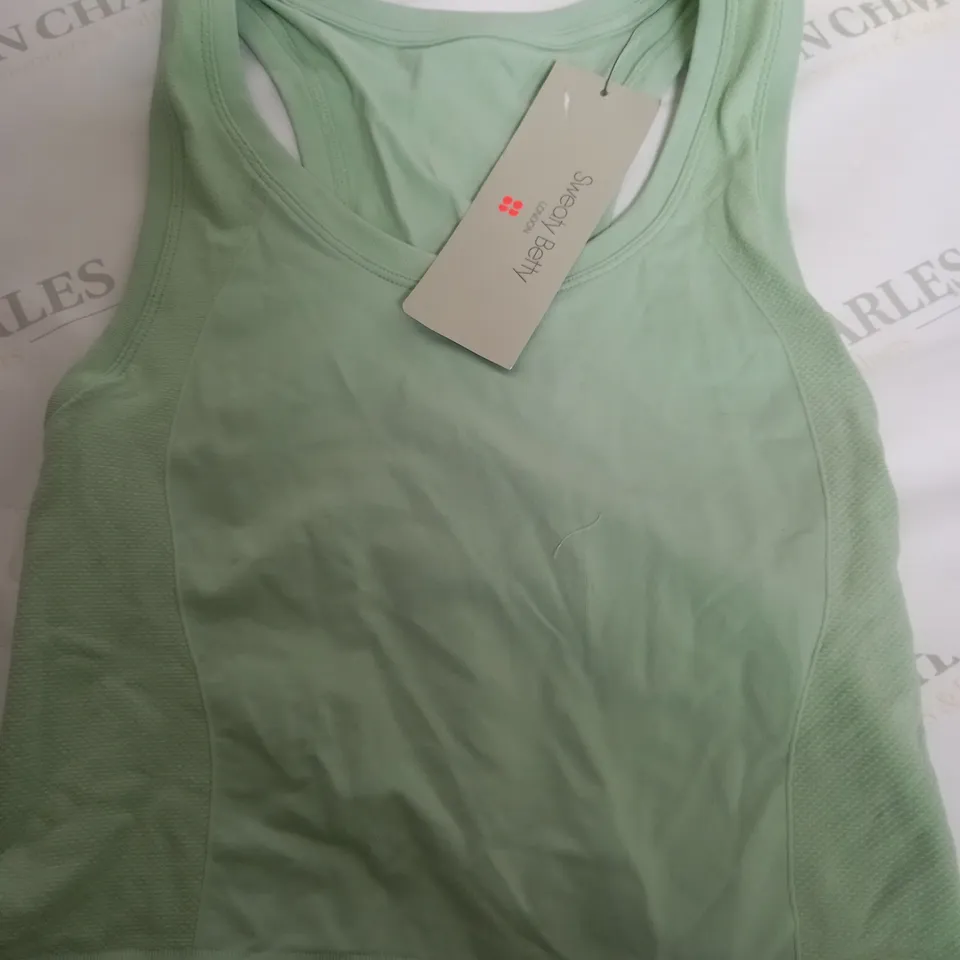 SWEATY BERRY ATHLETE CROP SEAMLESS WORKOUT TANK TOP IN SALIX GREEN - XS