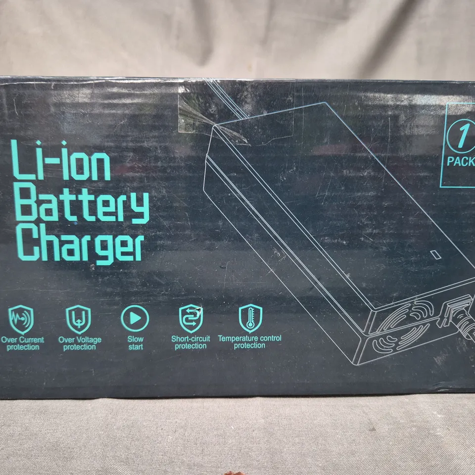 BOXED UNBRANDED LI-ION BATTERY CHARGER