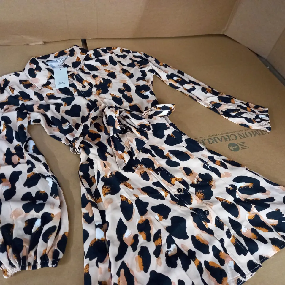 RIVER ISLAND ANIMAL PRINT SHIRT - UK 8