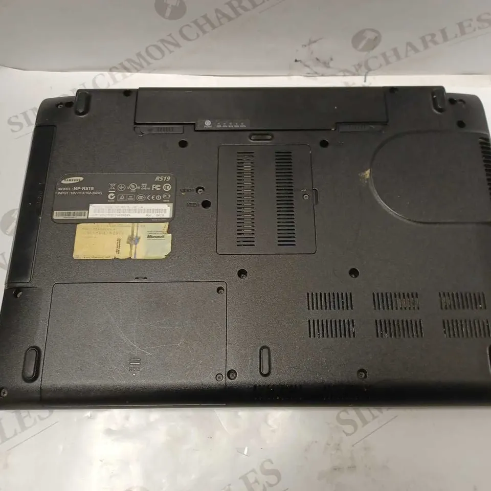SAMSUNG R519 LAPTOP