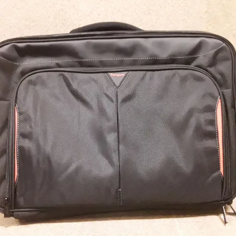 TARGUS LAPTOP CASE WITH SHOULDER STRAP