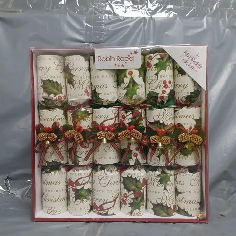 BOX OF APPROXIMATELY 15 ASSORTED HOUSEHOLD ITEMS TO INCLUDE ROBIN REED HANDMADE FESTIVE CRACKERS, ETC - COLLECTION ONLY