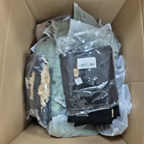 LARGE BOX OF ASSORTED CLOTHING ITEMS IN VARIOUS COLOURS, STYLES AND SIZES