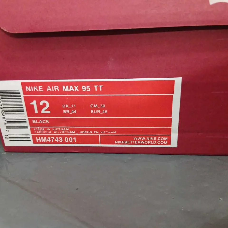 NIKE AIR MAX 95 TT SNEAKERS – BLACK, UK 11 (US 12)
