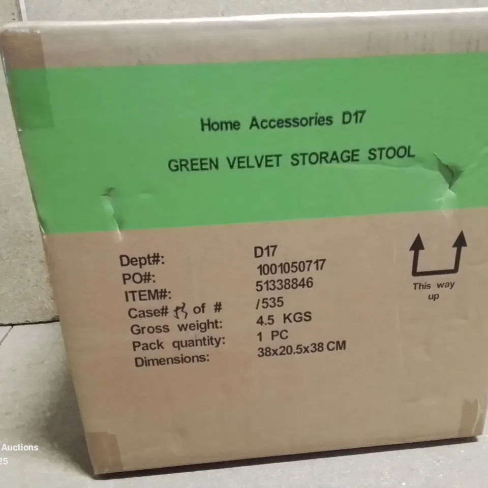 BOXED GREEN VELVET STORAGE STOOL