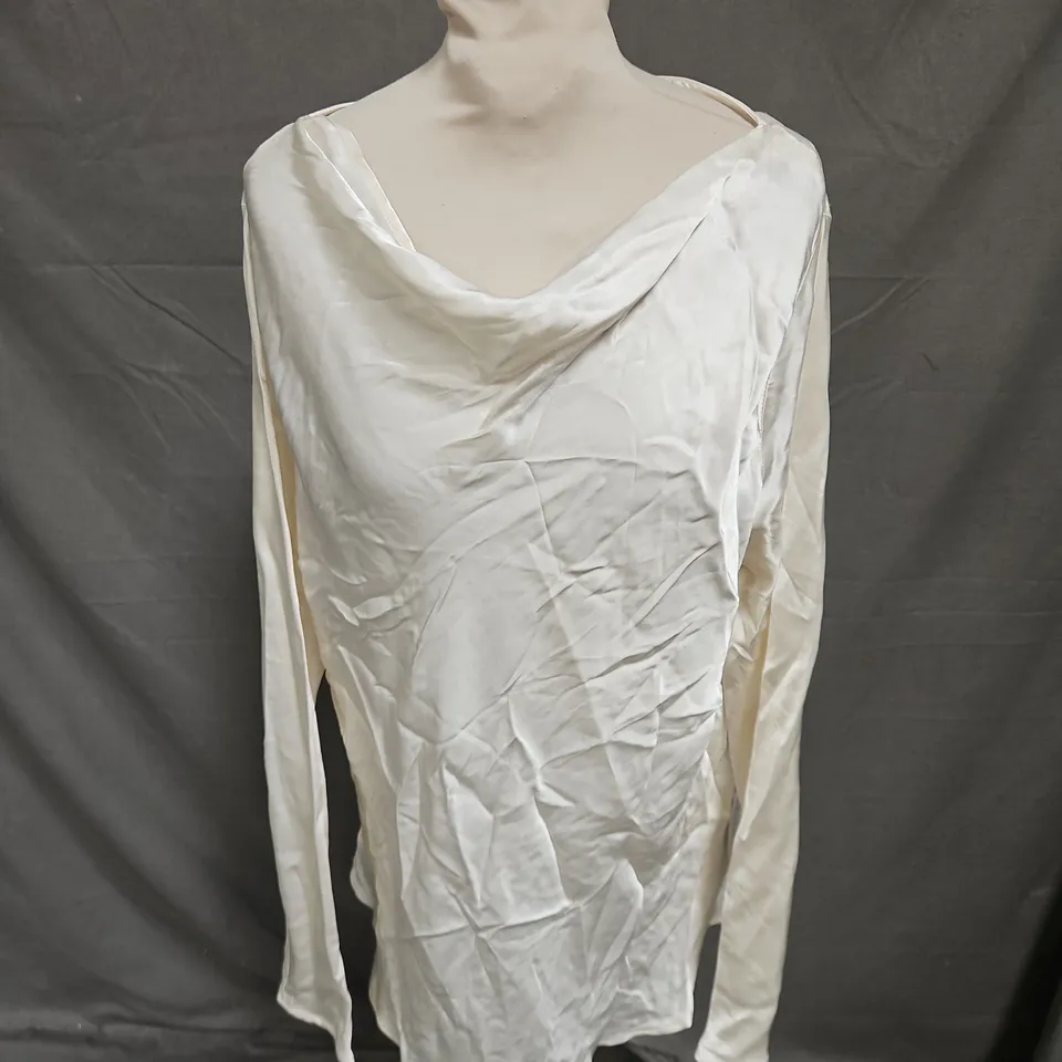 GHOST ISABELLA SATIN BLOUSE IN IVORY SIZE 3XL