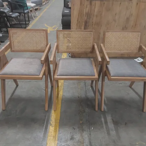 SET OF 3x DESIGNER SOLID WOOD DINING CHAIRS WITH RATTAN BACK AND PADDED SEAT