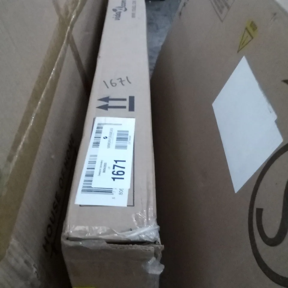 BOXED GILYUNKA TV STAND FOR TVS UP TO 43" WHITE