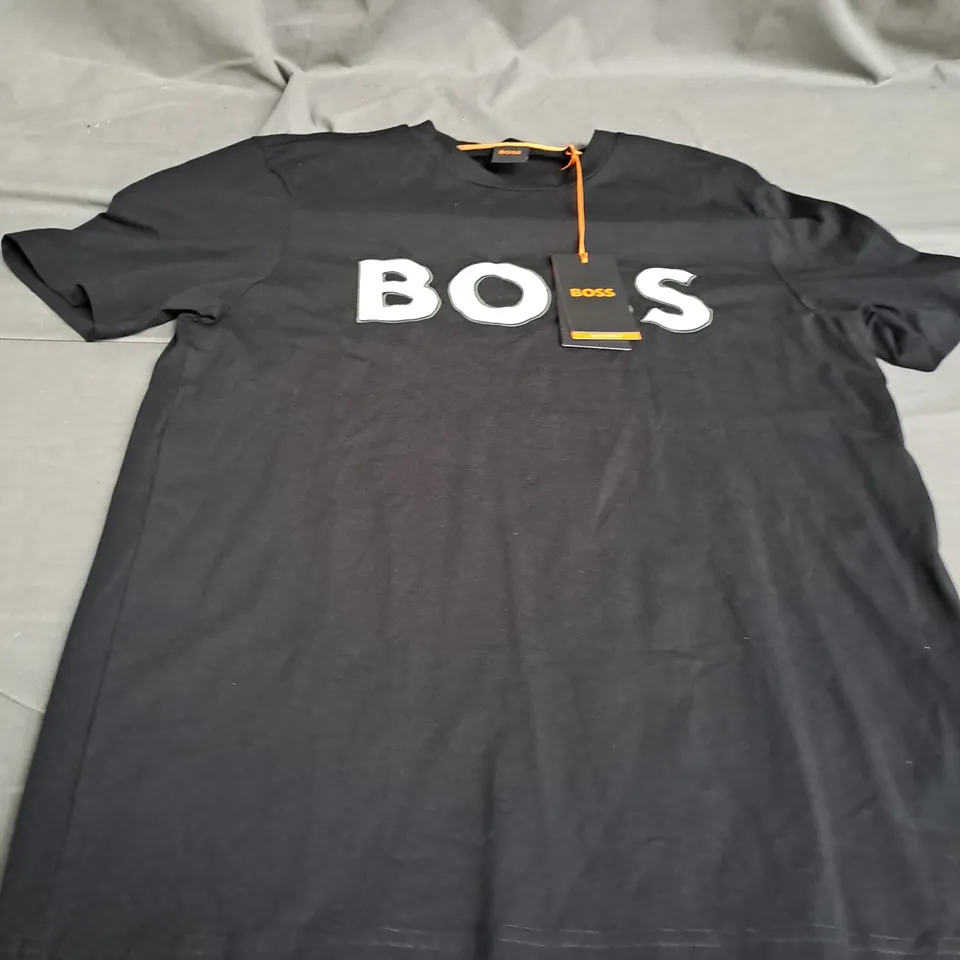 BOSS BLACK T-SHIRT SIZE S