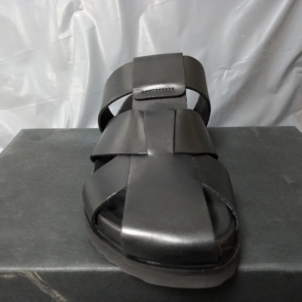 BOXED PAIR OF HUSH CORA CLOSED TOE CAGE FOOTBED SHOES IN BLACK - SIZE 38 