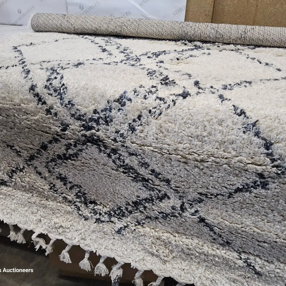 NADOR CREAM RUG 120 × 170