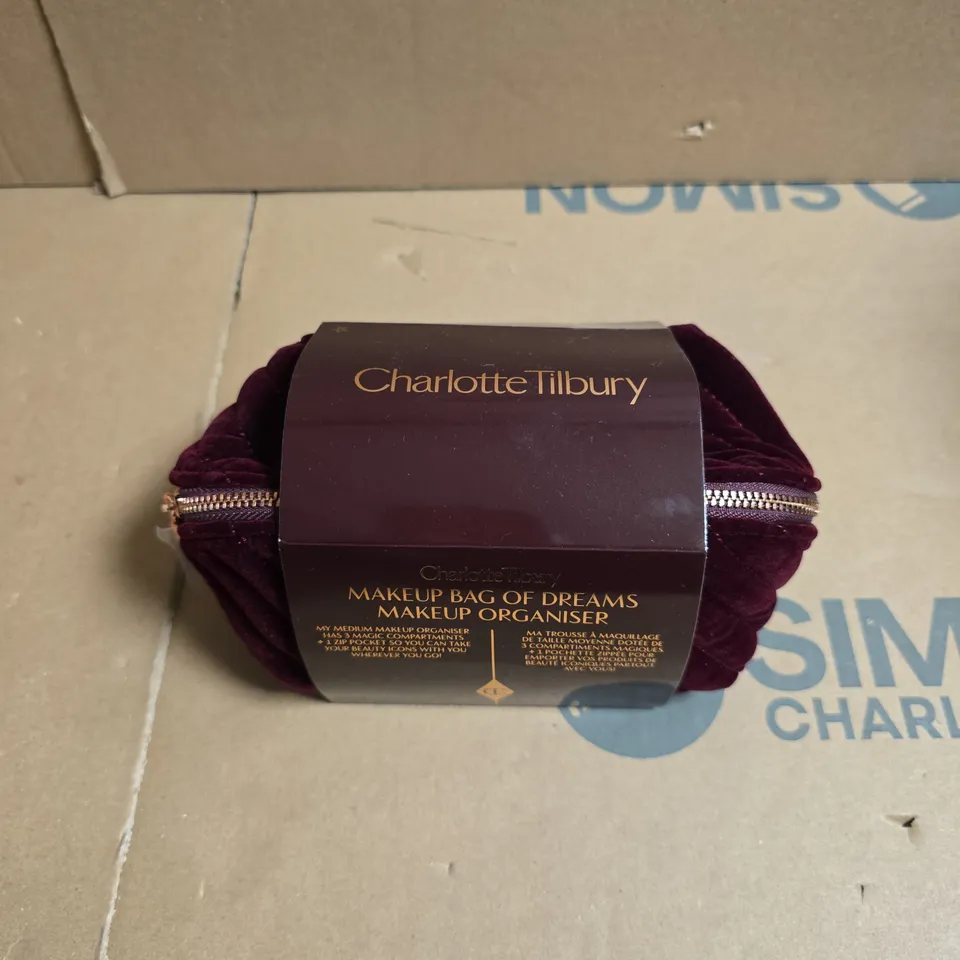 CHARLOTTE TILBURY MAKEUP BAG OF DREAMS – MAKEUP ORGANISER, VELVET BURGUNDY