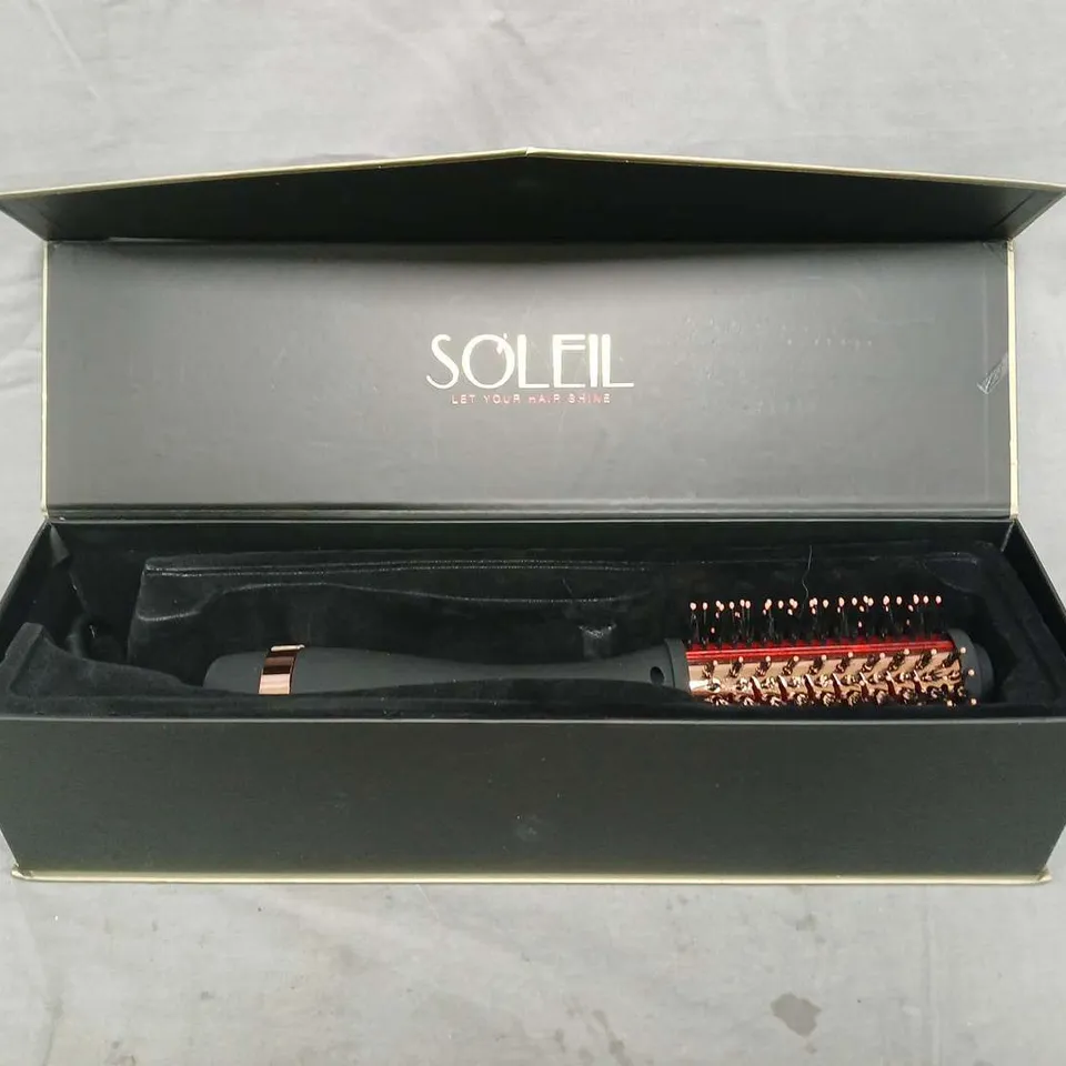 SOLEIL INFRARED 2" BLOWOUT BRUSH