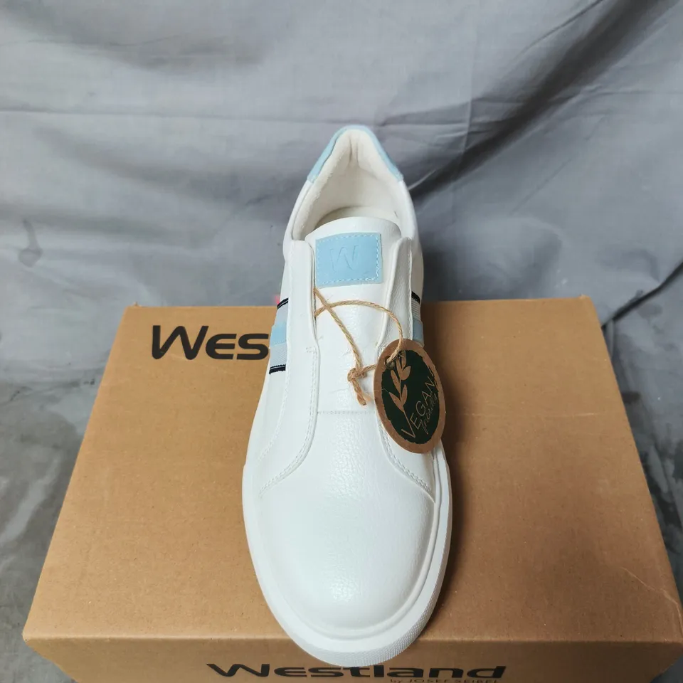 WESTLAND BY JOSEF SEIBEL WOMEN'S WHITE SNEAKERS WITH LIGHT BLUE ACCENTS - VEGAN. EU SIZE 40
