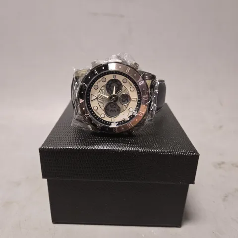 BOXED GLOBENFELD MIRAGE WATCH IN WHITE/BLACK