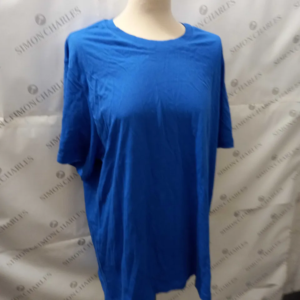 NIKE DRI-FIT LOGO T-SHIRT SIZE XXL