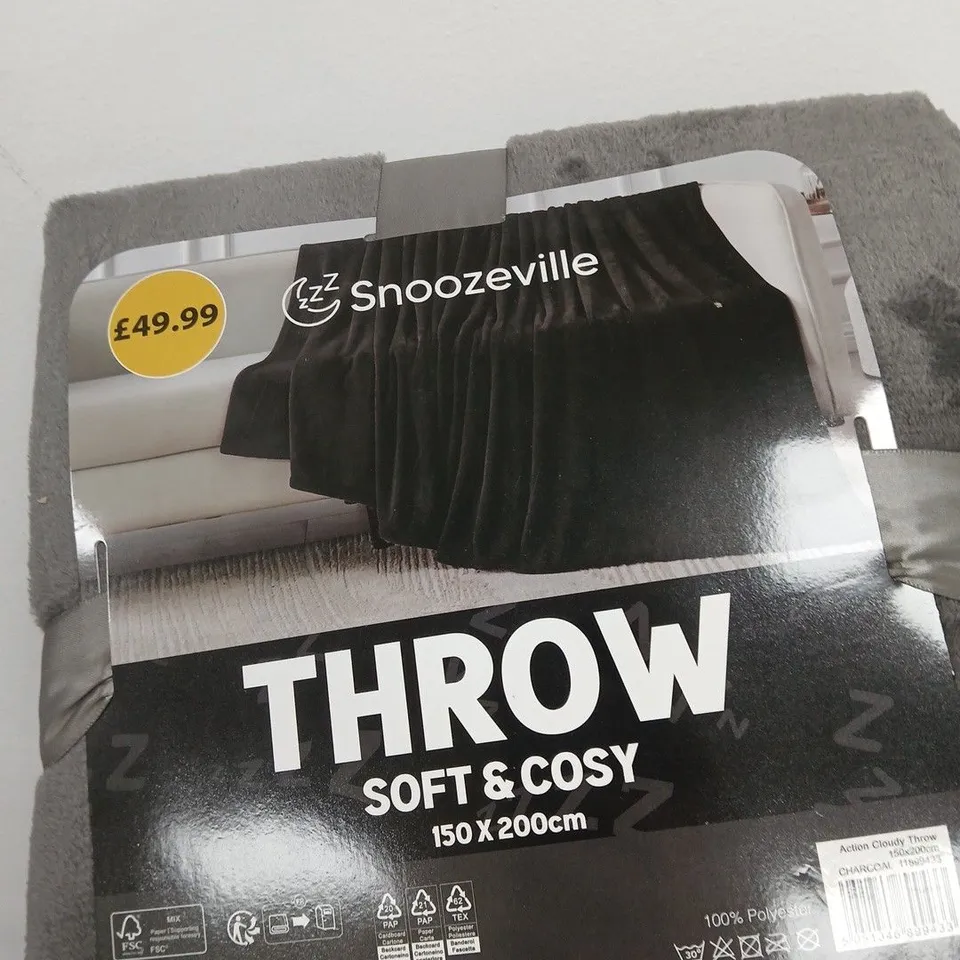SNOOZEVILLE THROW – SOFT & COSY, 150 X 200 CM, GREY