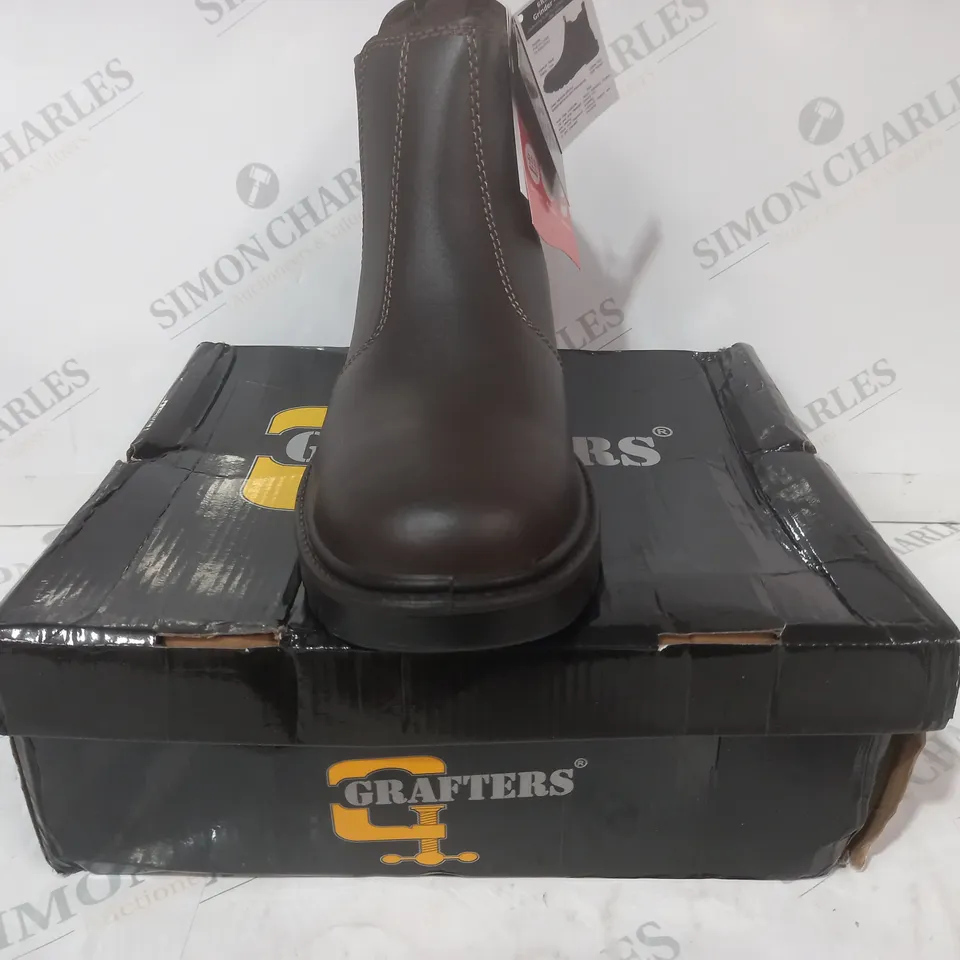 BOXED PAIR OF GRAFTERS SAFETY TWIN GUSSET DEALER BOOTS IN BROWN UK SIZE 8
