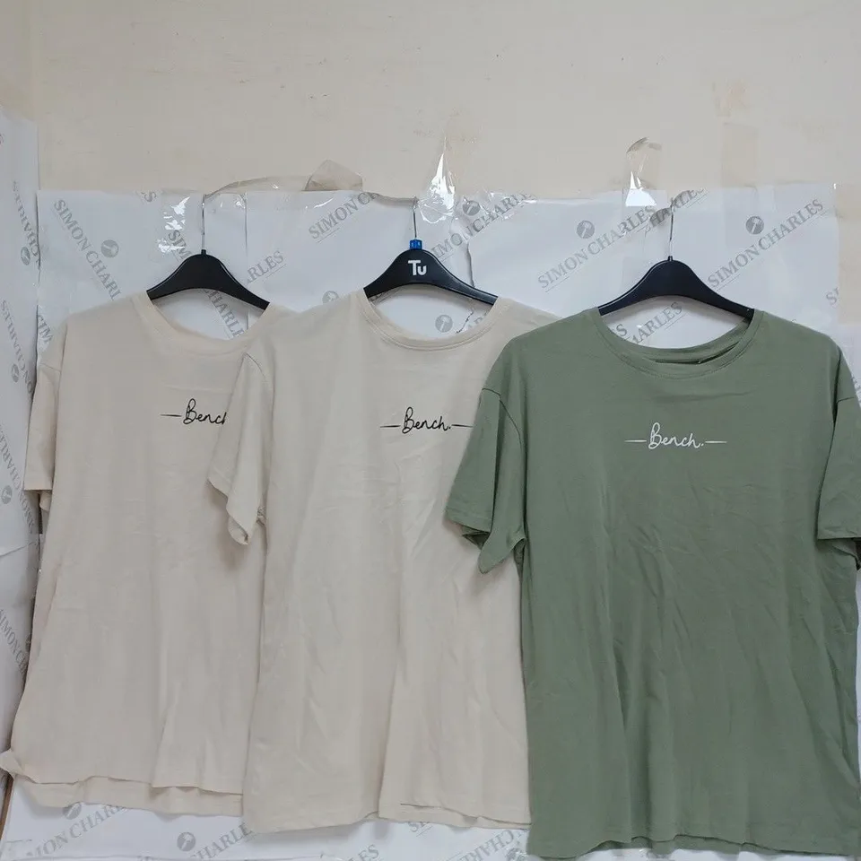 23 SIGNITURE BENCH TSHIRTS IN BLACK, DUNE, GREEN, AND NAVY E.G.